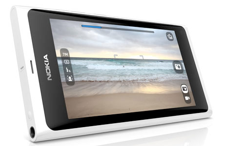 تحديث لنوكيا N9 يدعم اللغة العربية والأعلان عن N9 الأبيض