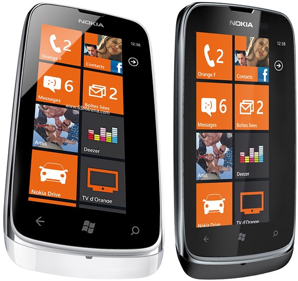 نوكيا تكشف رسميا عن الهاتف Lumia 610 NFC